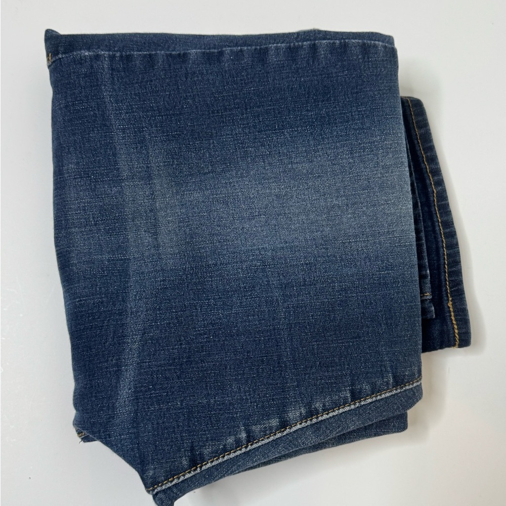 Denizen from Levi's Women's Modern Crop Jeans - Dark Blue - Picture 11 of 16
